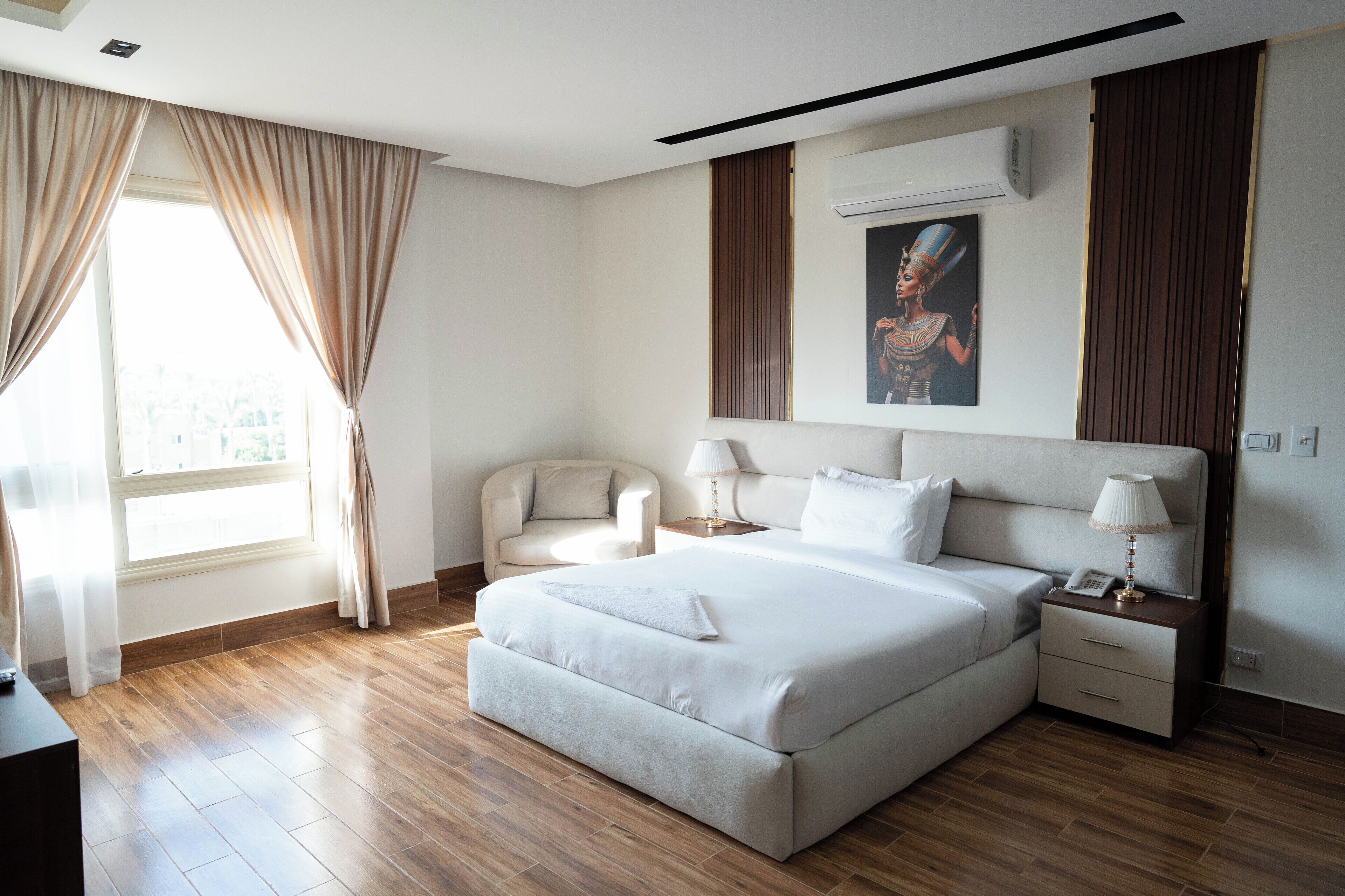 Deluxe Double or Twin Room