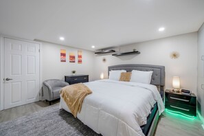 3 slaapkamers, een strijkplank/strijkijzer, wifi, beddengoed