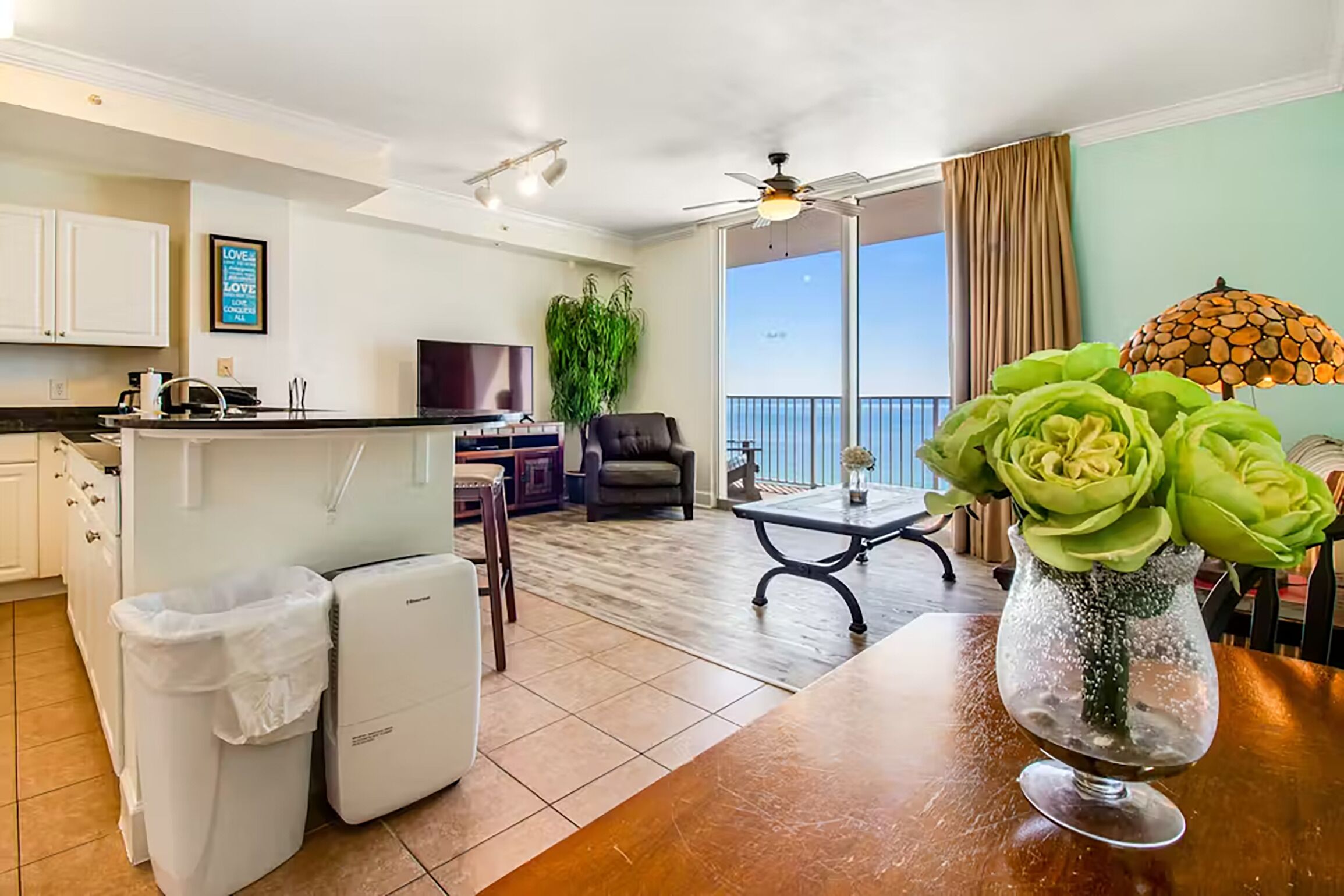 Leilighet, flere senger (Tidewater 1506) | Innvendig