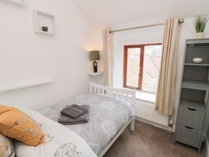 Cottage | Interior - Minn's Cottage (Scarborough)