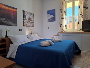 Panoramic Penthouse, City View | Blackout drapes, iron/ironing board, free WiFi