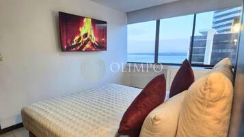 1 camera, ferro/asse da stiro, Wi-Fi, lenzuola