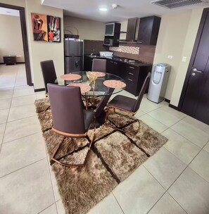 Dining - Olimpo.estadias Luxury Apartment 2 Bedrooms (Guayas)