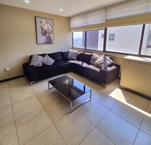 Living area - Olimpo.estadias Luxury Apartment 2 Bedrooms (Guayas)