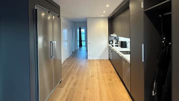 Mikrobølgeovn, ovn og oppvaskmaskin