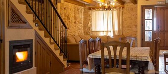 Country House 'La Marcela' with Mountain View, Private Terrace and Wi-Fi