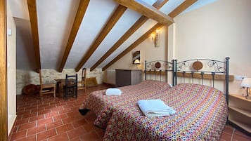 4 bedrooms, WiFi