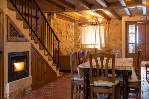 Country House 'La Marcela' with Mountain View, Private Terrace and Wi-Fi