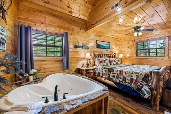 Iron/ironing board, travel cot, WiFi, bed sheets