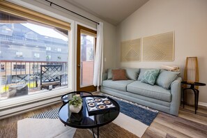 Téléviseur connecté, foyer