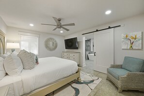 4 bedrooms, iron/ironing board, WiFi, bed sheets