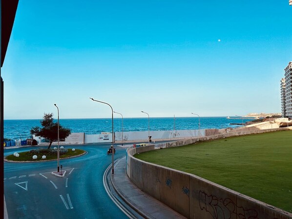 Vue depuis lâhĂ©bergement