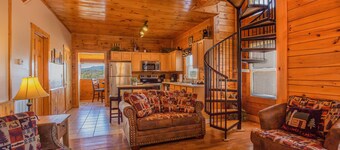 Pigeon Forge 66 - Three Bedroom Villa, Sleeps 8