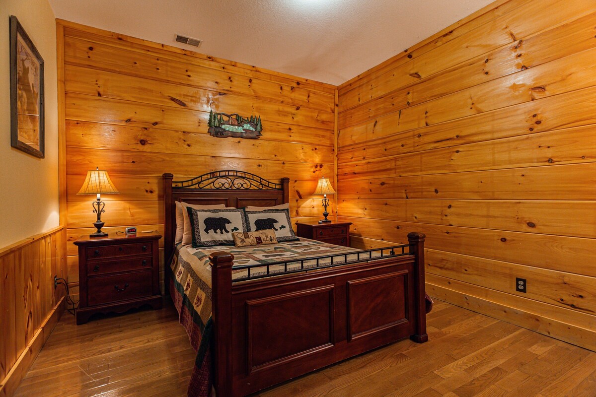 Photo 15 of Pigeon Forge 66 - Three Bedroom Villa, Sleeps 8