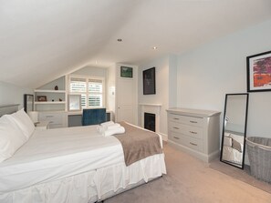 4 chambres, fer et planche à repasser, accès au Wi-Fi (inclus)