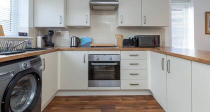 Pass the Keys | Modern | Office & Driveway | Near Crook & Durham