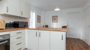 Fridge, microwave, oven, toaster