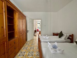 2 bedrooms, desk, iron/ironing board, travel cot