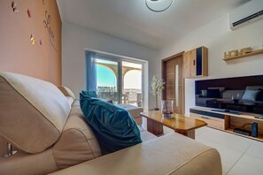 Téléviseur, chaîne audio