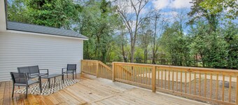 Charming 3BR/2BA Home in the Heart of Fayetteville!