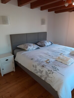 2 slaapkamers, wifi, beddengoed