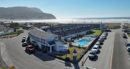 The Tides by the Sea - Entire rental unit in Seaside, Oregon, United States