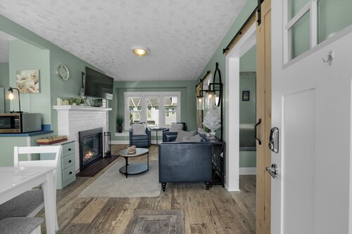 The Tides by the Sea - Entire rental unit in Seaside, Oregon, United States