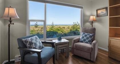 The Tides by the Sea - Entire rental unit in Seaside, Oregon, United States