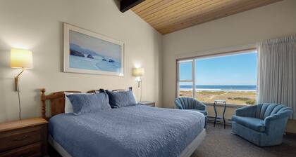 The Tides by the Sea - Entire rental unit in Seaside, Oregon, United States