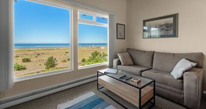 The Tides by the Sea - Entire rental unit in Seaside, Oregon, United States