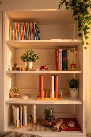 Interior - Kyntherland House The ideal location to immerse yourself in a relaxing vacation (Napoli)