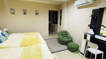 4 soveværelser, strygejern/strygebræt, internetforbindelse, sengetøj