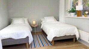 3 chambres, accĂšs au Wi-Fi (inclus), literie fournie