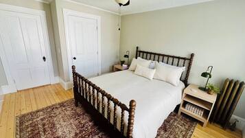 4 chambres, bureau, Wi-Fi, draps fournis