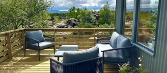 Elegant house in nature reserve at city limits. Peace and tranquility!