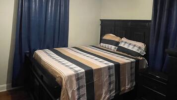2 bedrooms, WiFi, bed sheets