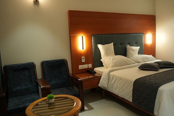 Deluxe Double or Twin Room, Balcony, Pool View | Iron/ironing board, free WiFi