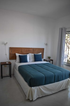 Svit Standard - utsikt mot floden | Mörkläggningsgardiner och gratis wi-fi