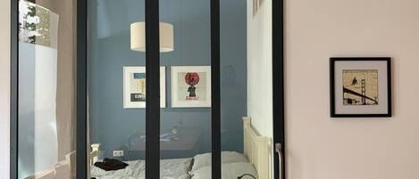 3 soverom, strykejern/-brett, wi-fi (inkludert) og sengetøy