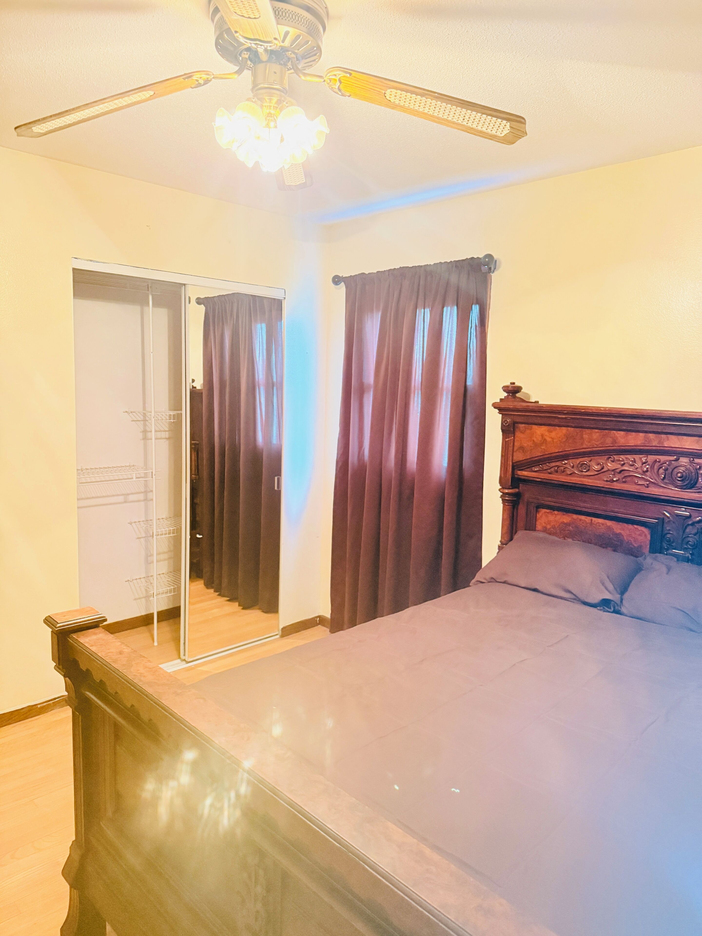 3 多间卧室、熨斗/熨衣板、免费 WiFi、床单