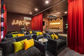 بار (في المنشاة)