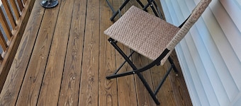 Charming, Cozy and Clean Cottage in Carlisle