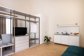 Comfort-Doppelzimmer, Stadtblick | Eigene Küche