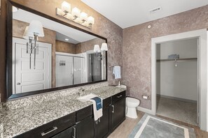 Hair dryer, towels, soap, toilet paper - Pool, Central, Near Airport, Mini-Golf, Large space, Gym, Parking (Dallas)