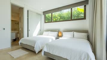 4 bedrooms, iron/ironing board, free WiFi, bed sheets