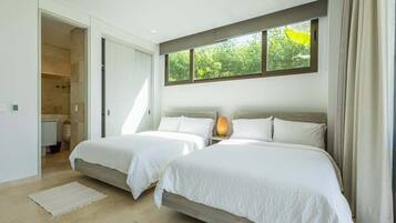 4 bedrooms, iron/ironing board, free WiFi, bed sheets