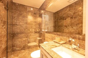 Unclassified image, 4 of 50, button - Oceanview 3br condo w/ spa & gym (Cartagena de Indias)