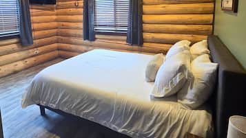 2 soverom, strykejern/-brett, wi-fi (inkludert) og sengetøy