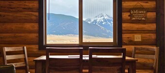 Beautiful Cabin in Pray, MT
