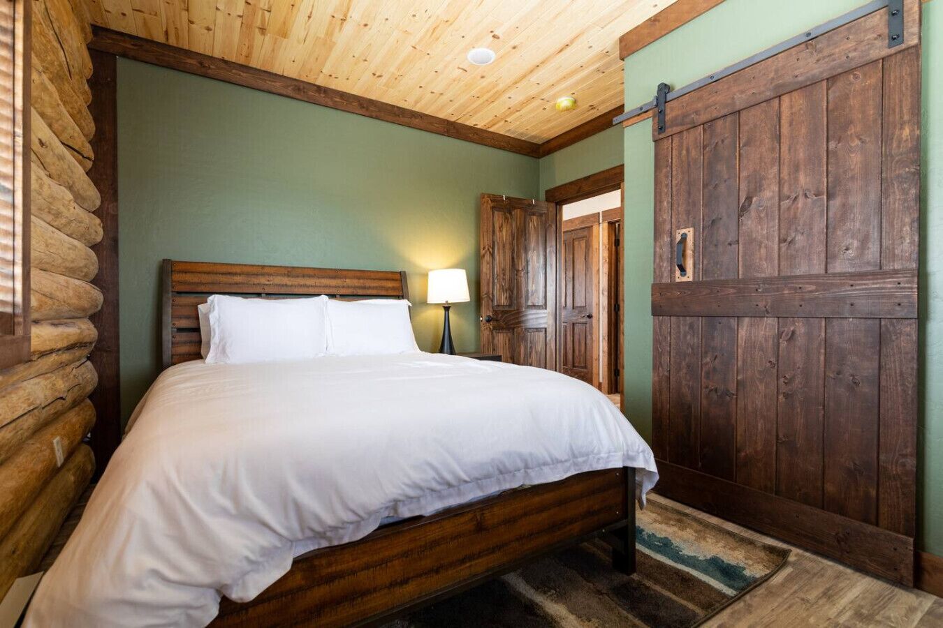 熨斗/熨衣板、WiFi、床单